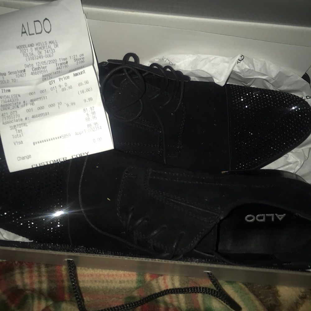 Black Aldo men 9.5 dress shoes